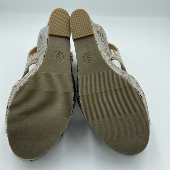 NWOT JUSTFAB Snakeprint wedges - Picture 4 of 7